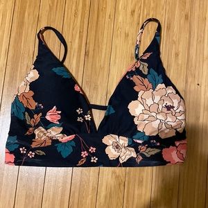 Billabong Linger On V Neck Cami bikini Top
